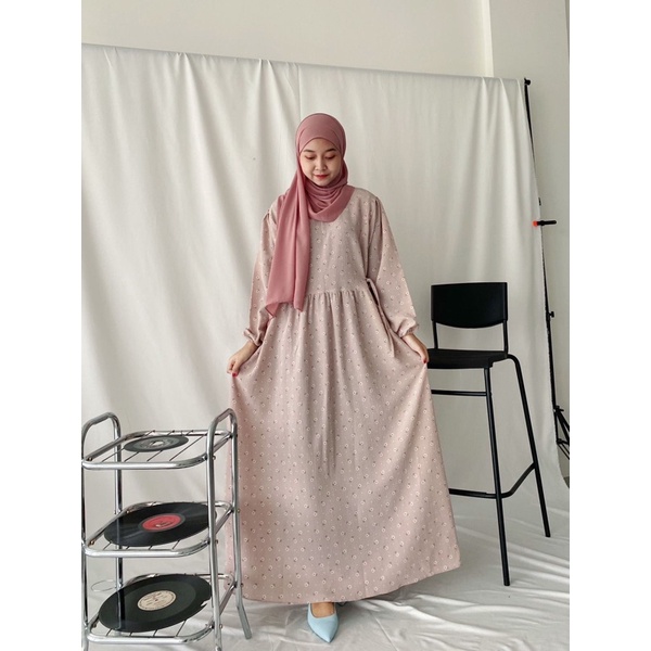 POTOKAN GAMIS MUSLIM WANITA SHEENA COKLAT SUSU