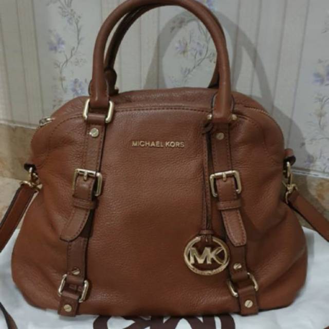 michael kors bedford medium