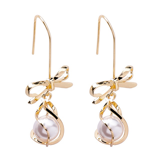 LRC Anting Gantung Fashion Gold Bow Metal Wrap Pearl Earrings F29096