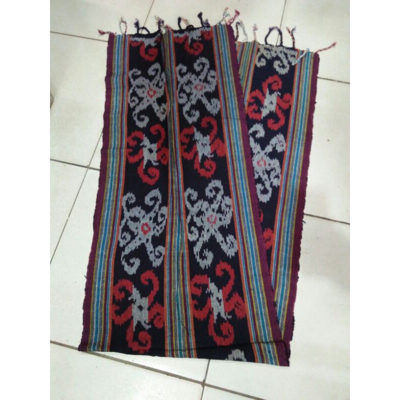 syal songket dayak