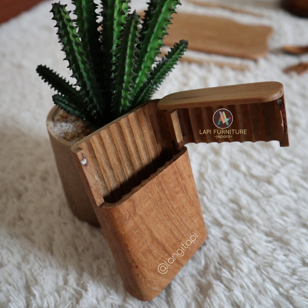 tempat wadah rokok kayu