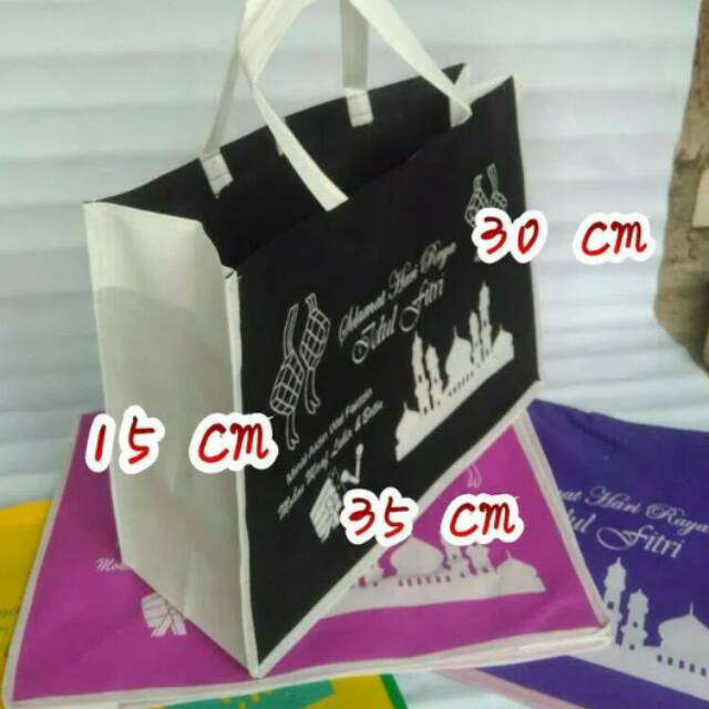 

Tas goodiebag souvenir edisi lebaran