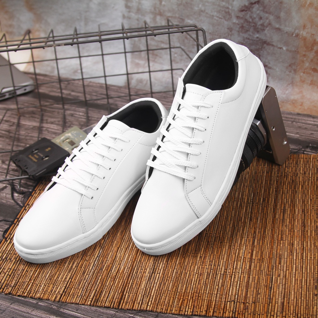 Sepatu Putih Pria Wanita Kulit Sneakers Casual Polos Kasual Simpel Cowok Cewek - Victor Full White