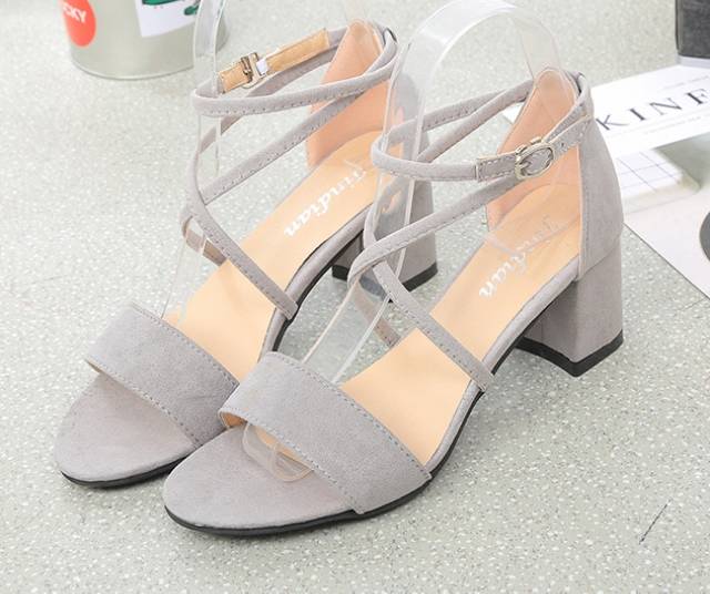 Sepatu Wanita Import Tipe 1460