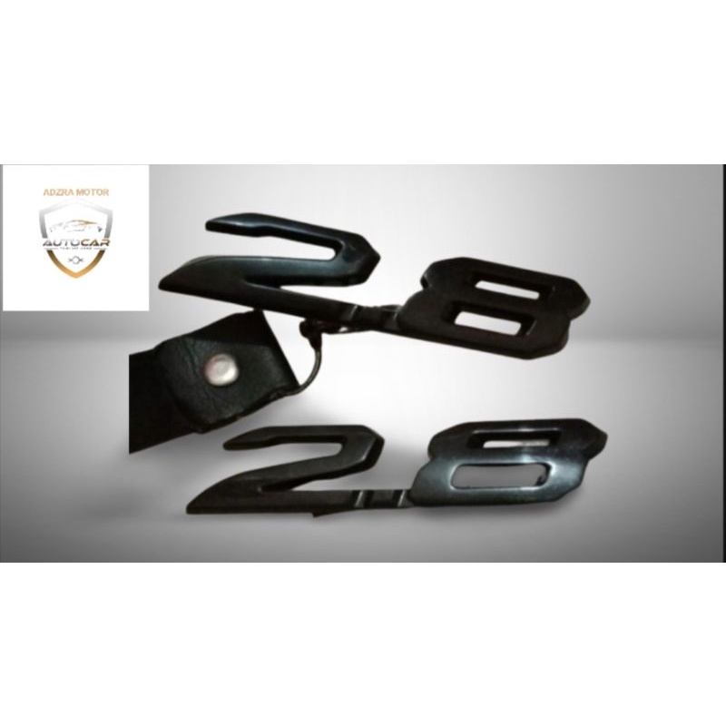 Emblem 2.8 Hitam Fortuner GR