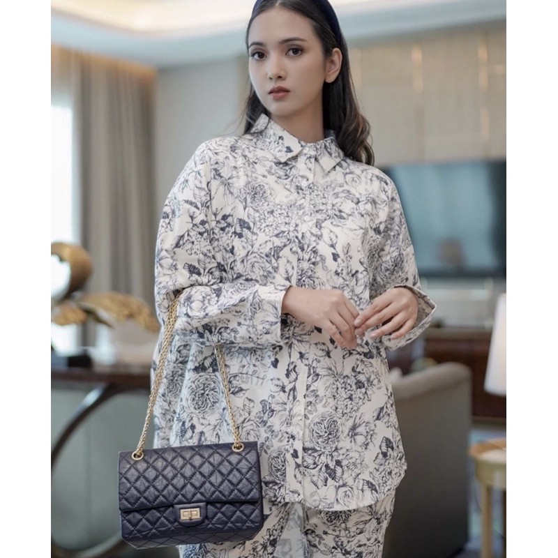 Benang jarum le jardin bleu oversized shirt NWT