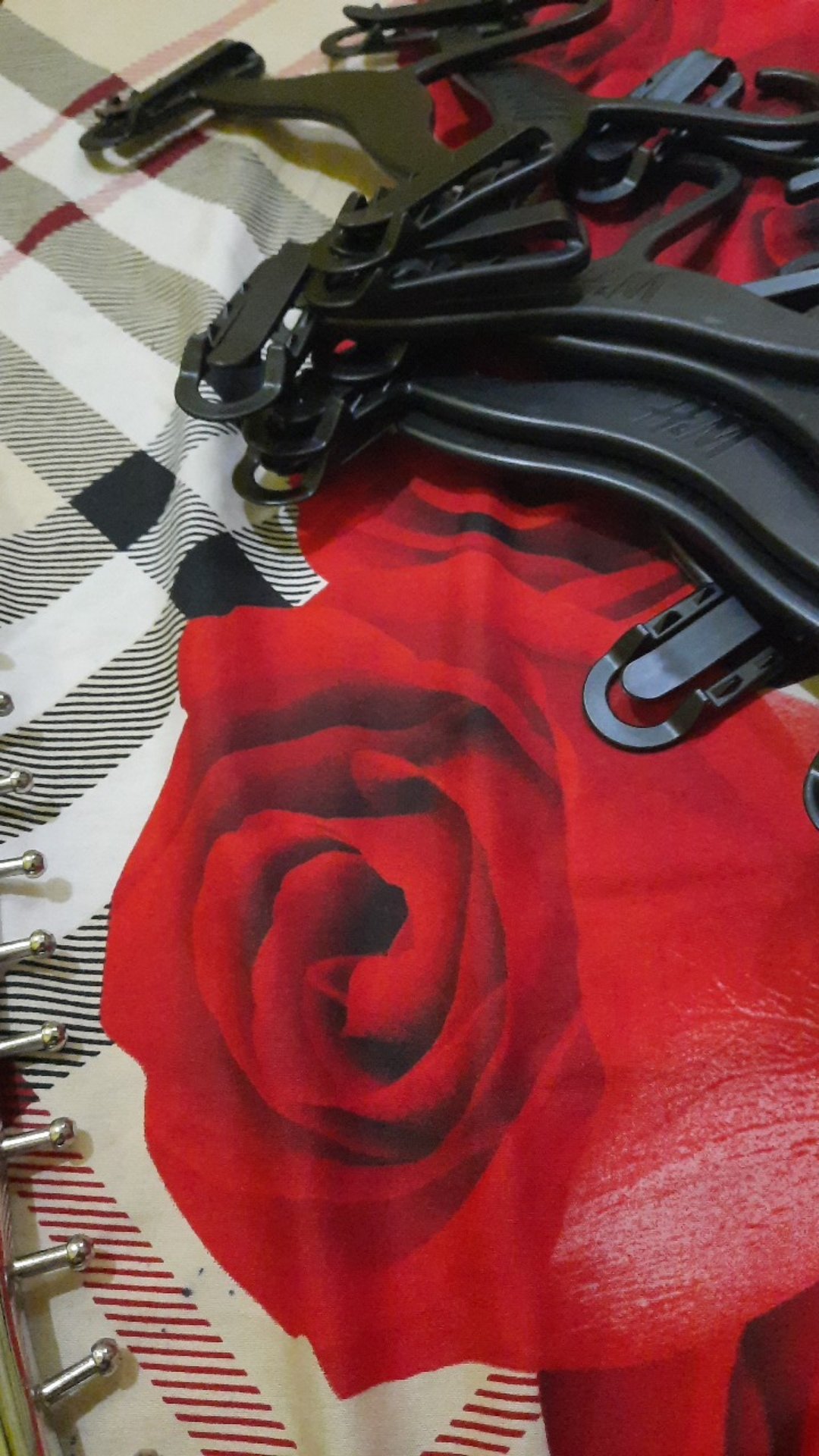 Hanger Dewasa 181 Hitam