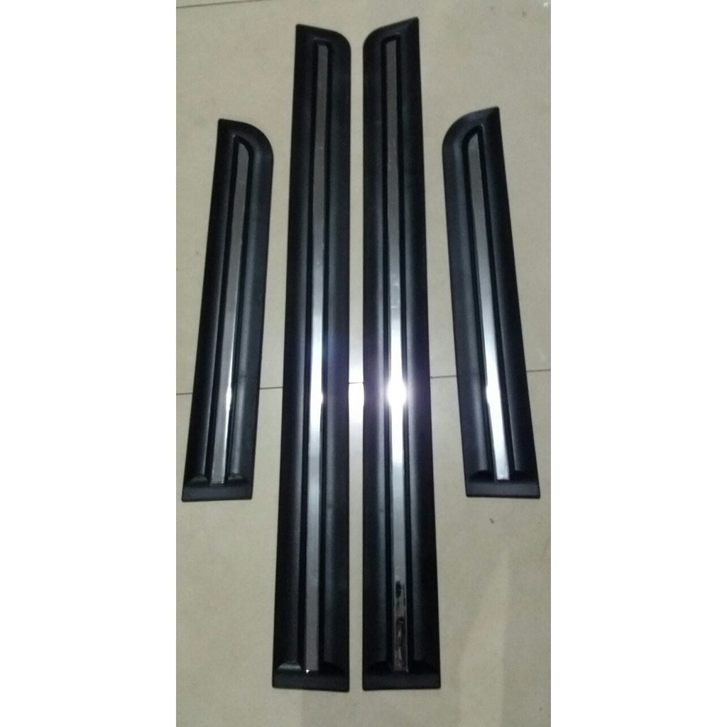 Side Body Moulding Ignis Activo