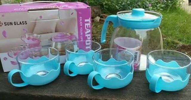 TEA POT KACA , teko set plus cangkir bahan kaca