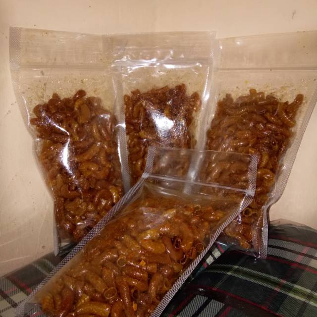 MAKRONI CIKRUH ASSOY 100gr (gurih, pedas dan nikmat)