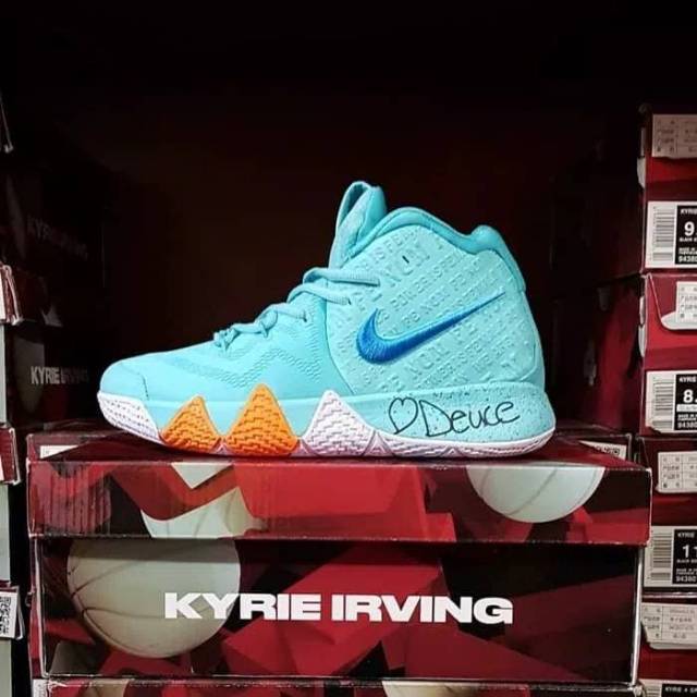 kyrie 4 deuce
