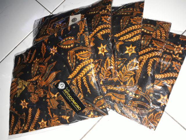 Kemeja Pria Lengan Panjang Motif Kembang Langit