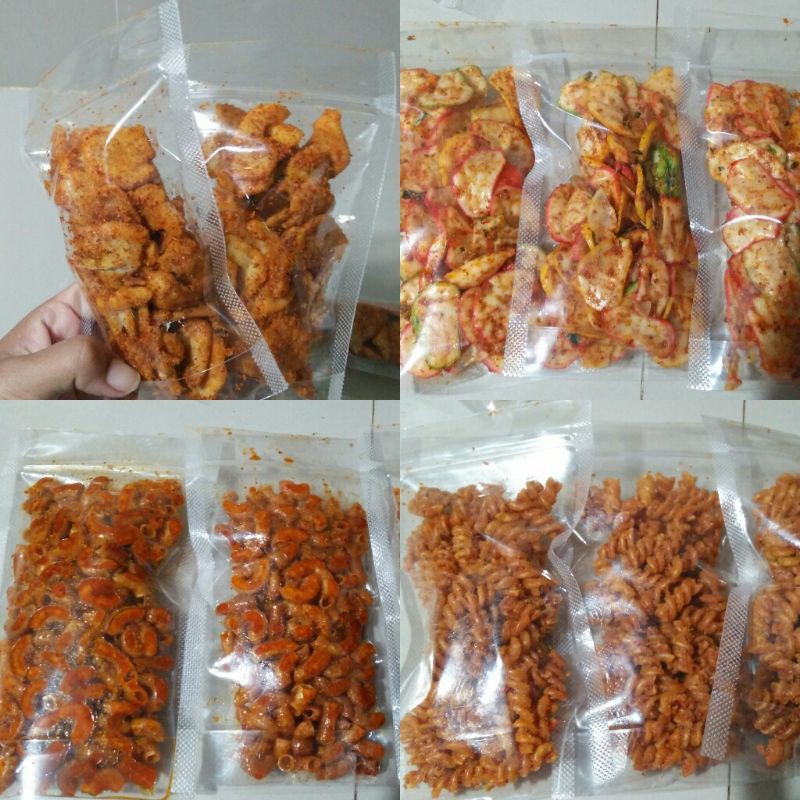 

seblak kerupuk kering pedess nampollll 100 gr
