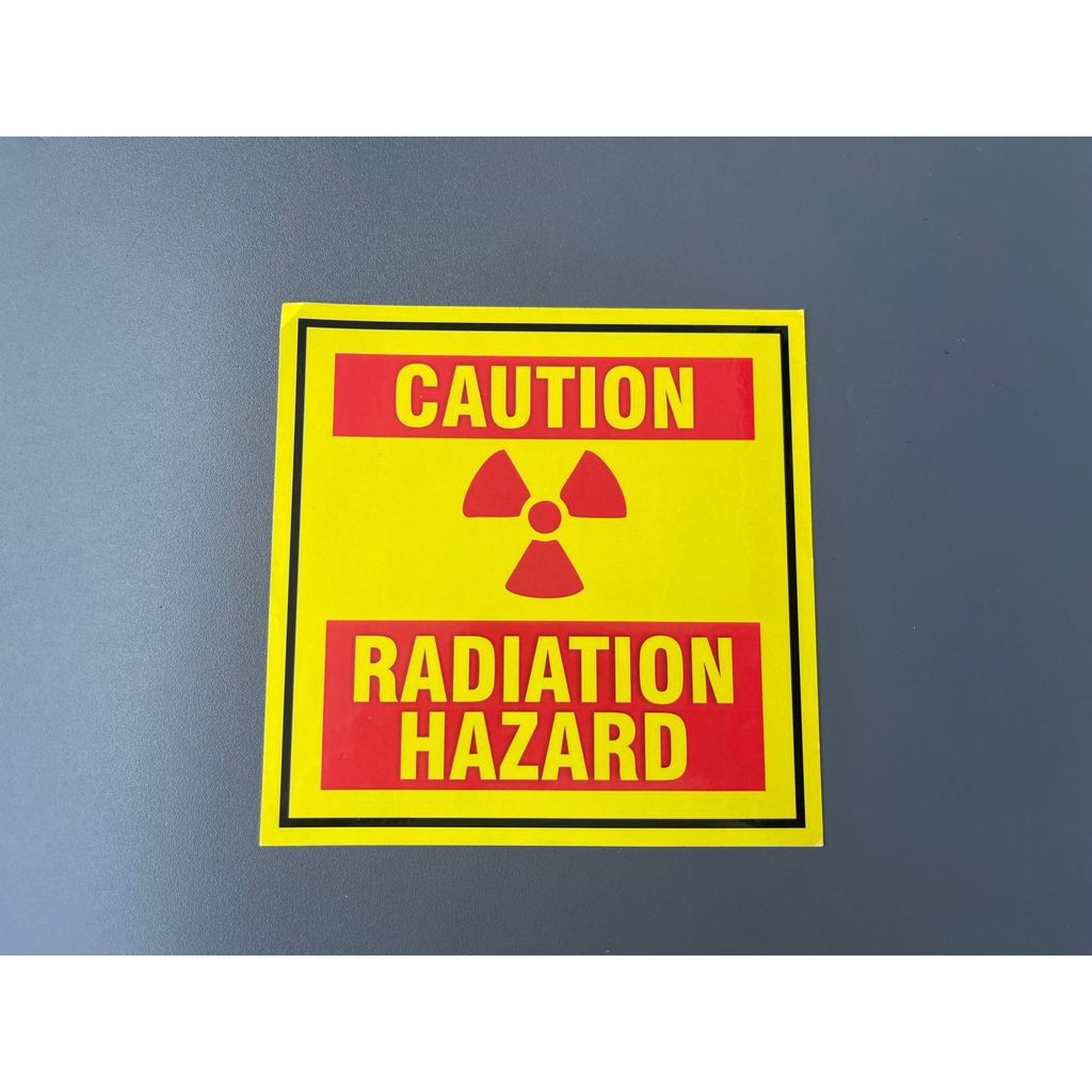 

Sticker Radiasi | STIKER PENANDA RADIASI | RADIATION HAZARD | Bahan Vinyl | 15.5 x 15.5 cm