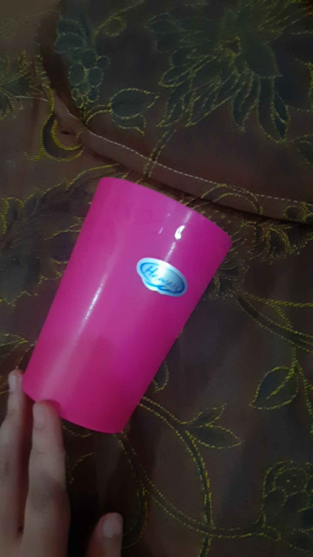 Batamgrosir.id | Gelas Air Minum Plastik - Cangkir Motif - Gelas Minum Hawaii 5547