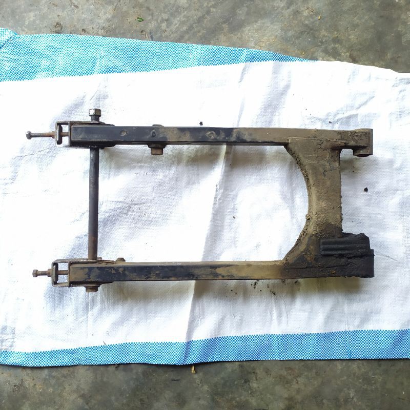 Swing Arm Supit Megapro Primus original