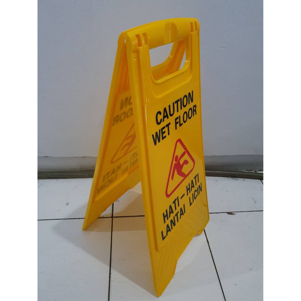Rambu Plang caution WET FLOOR awas lantai licin basah kokoh tulisan besar perlengkapan pel ngepel