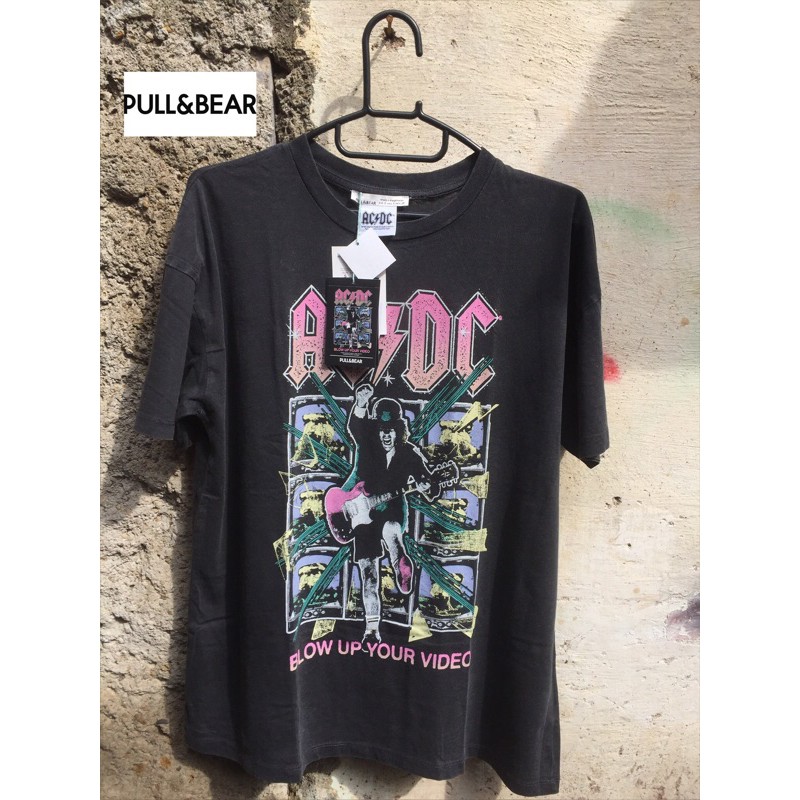 (SOLD) Pull & Bear Tshirt ACDC