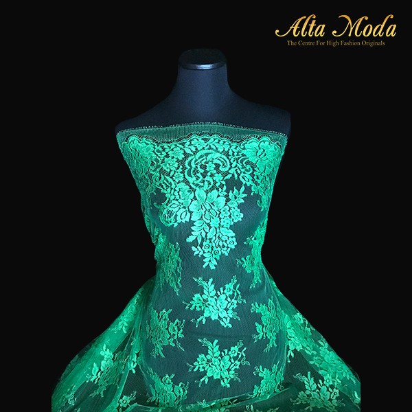 

Alta Moda Brokat Perancis Motif Floral Kebaya Green