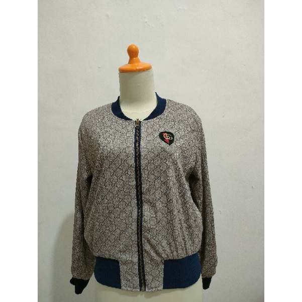 JAKET GUCCI 2IN1 LUAR DALAM BISA PAKAI