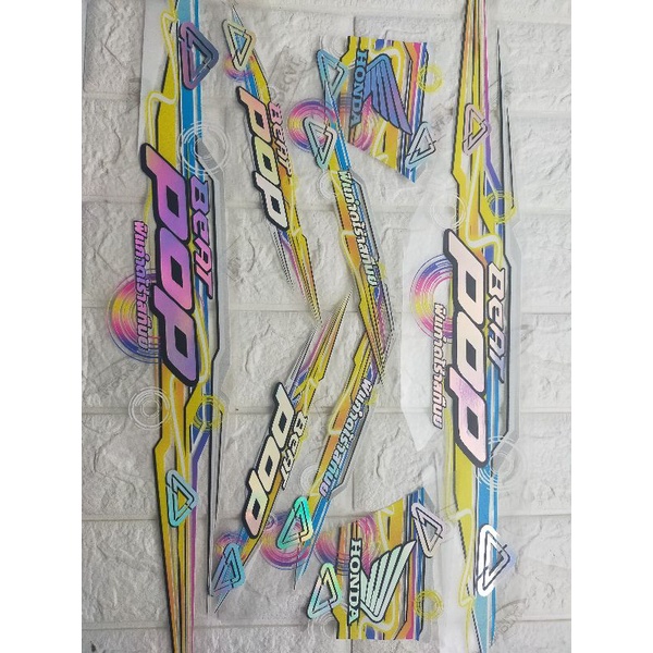 Striping beat POP segitiga