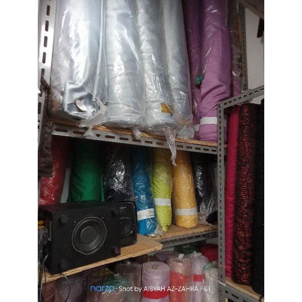 Kain Satin VELVET (harga rol isi 50 yard)