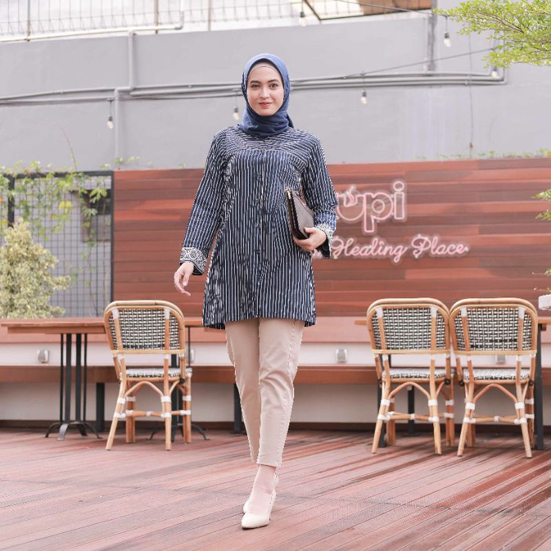 Batik Garis Full Batik Cap by SUBUR BATIK