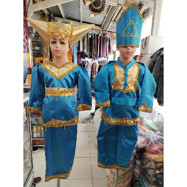 baju anak anak adat Padang/baju anak adat Minang.