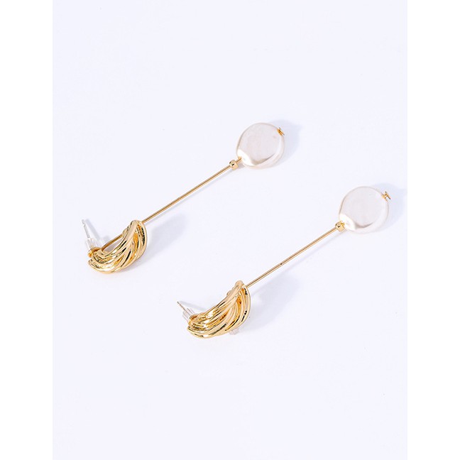 LRC Anting Tusuk Fashion Gold Geometric Alloy Artificial pearl D37722