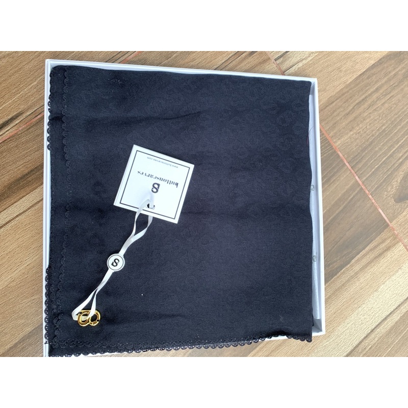 buttonscarves embos tapis navy