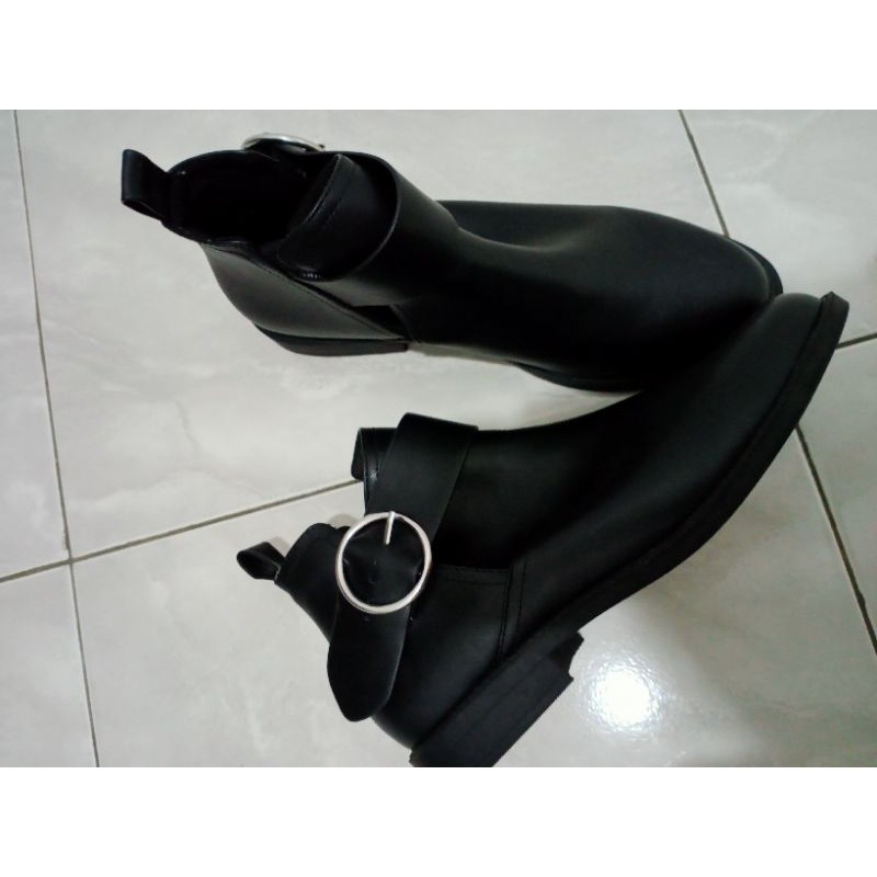 |PRELOVED| BOOTS HNM