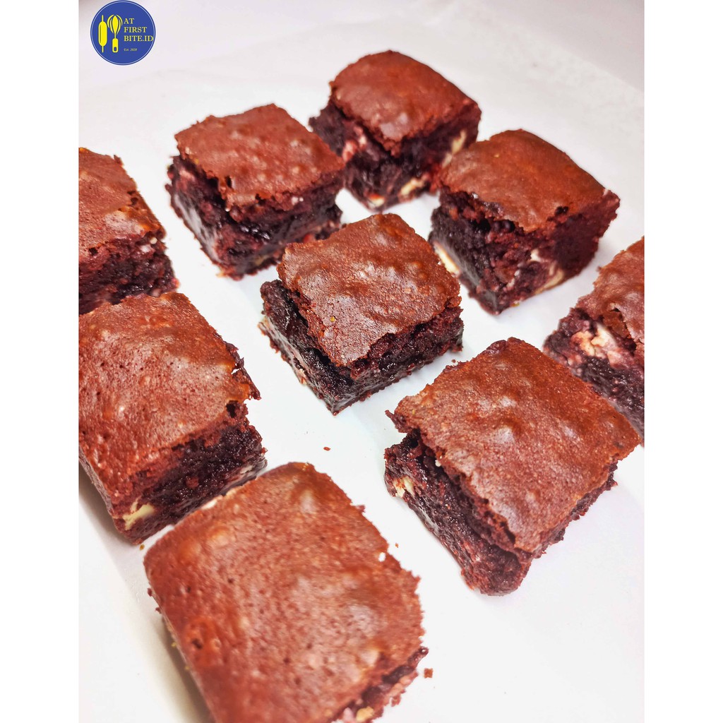 

Red Velvet Brownies