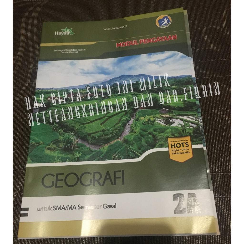LKS Geografi Kelas 10 11 Semester 1 K13 SMA rev 2018 Hayati-1