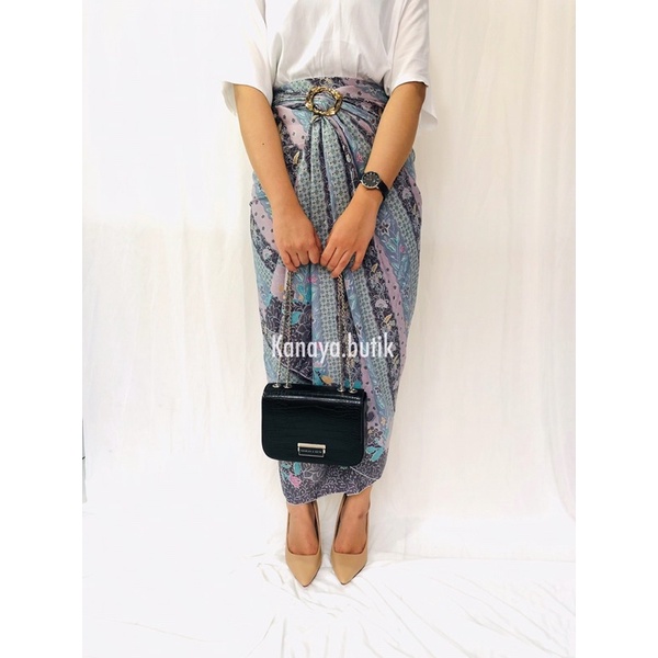 Rok lilit // kain lilit batik // rok serut // bawahan batik // rok // rok lilit kanaya