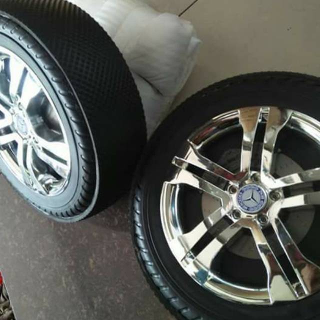 Pelapis ban / Pelindung roda Mobil aki & motor aki anak