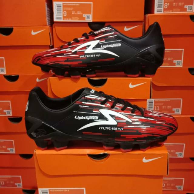 SEPATU BOLA SPECS ACCELERATOR LIGHTSPEED 19 FG BLACK EMPEROR RED