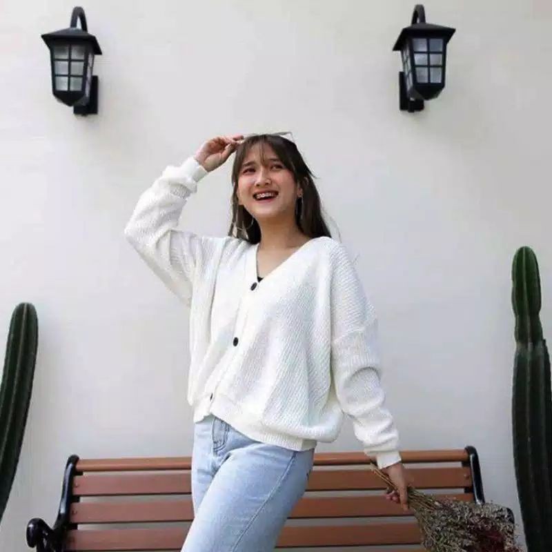 CARDIGAN RAJUT CROP INDAH RAJUTANKU-Ecru