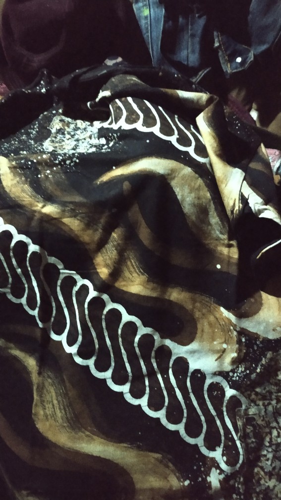 Kaos Batik Lukis Manual Tangan Kontemporer - Super Catton Hd 30s - Best Quality - New Motif