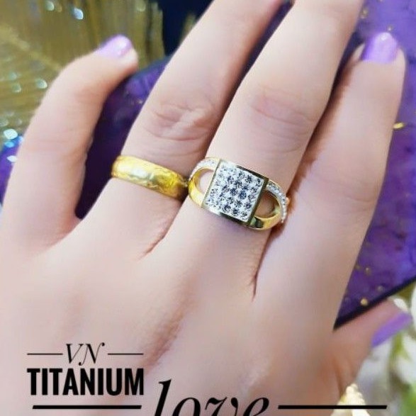 Titanium cincin wanita gh45