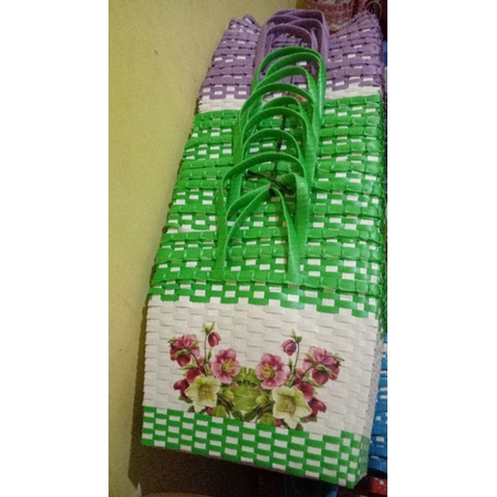 tas anyaman / parcel lebaran / sovenir free nama