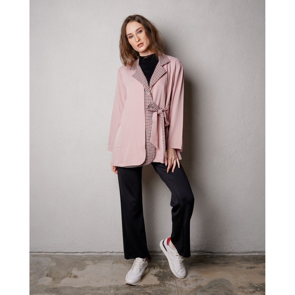 

Namirah The Label - Keeya Blazer