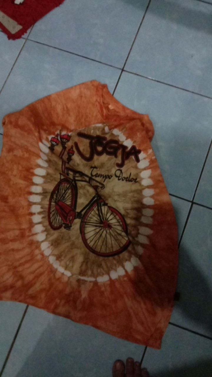 Kaos Jogja Onthel/ Kaos Wsata Jogja/ Kaos Malioboro/ Kaos Jogja Murah/ Kaos Batik/ Kaos Oblong Murah