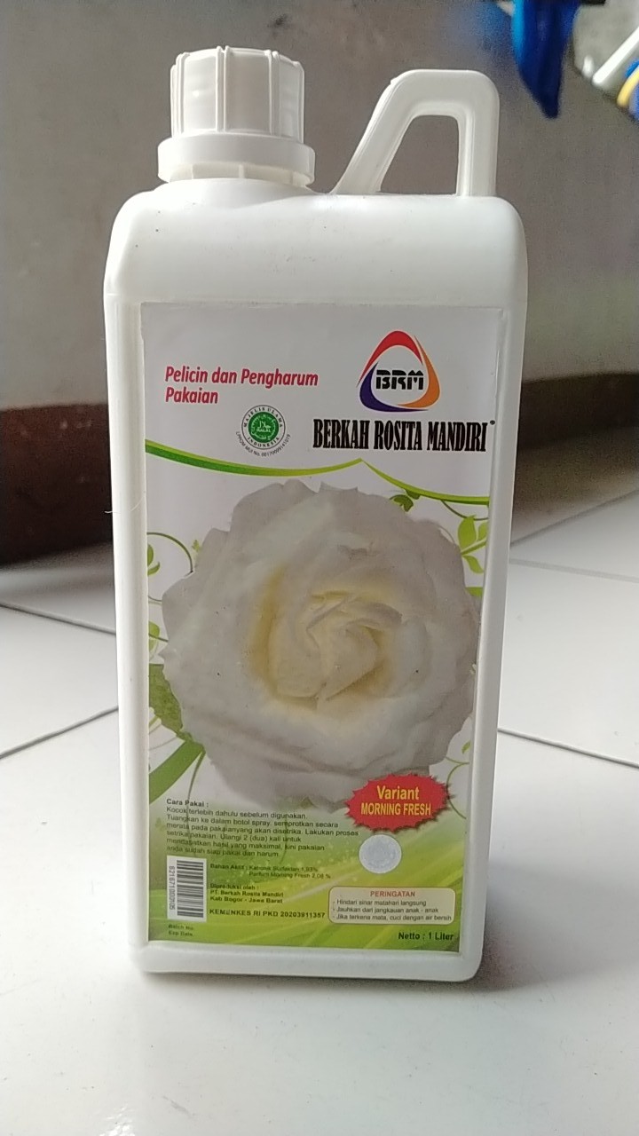Pewangi Pakaian Parfum Laundry Mawar Super