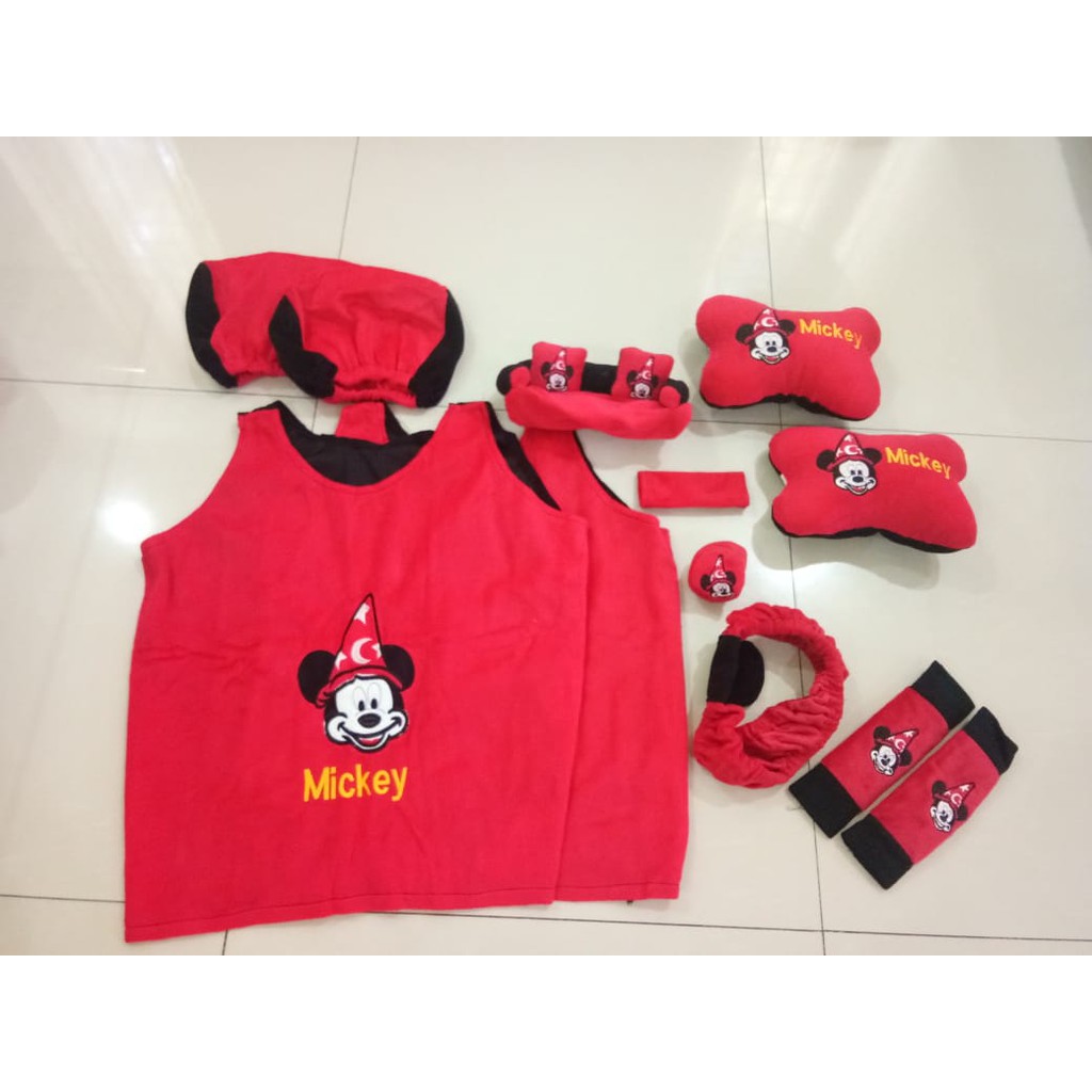 Bantal Mobil Exclusive 8 in 1 Mickey Merah