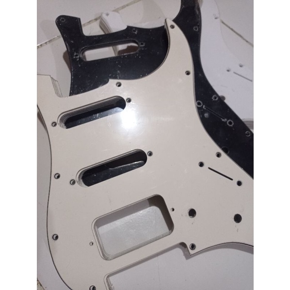 Pickguard Stratocaster HSS Pickguard HSS Stratocaster