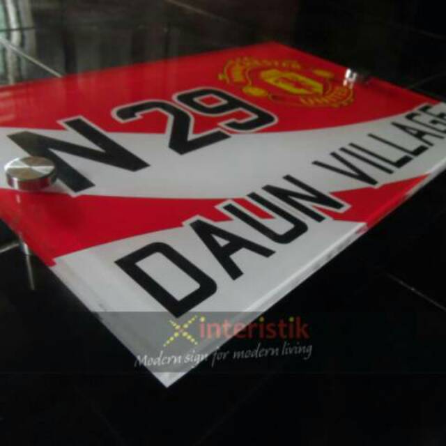 

Nomor nomer rumah acrylic akrilik modern desain custom suka suka ukuran 30 cm x 20 cm tebal 5 mm