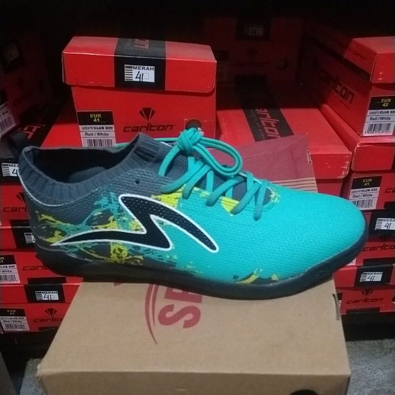 Sepatu Futsal SPECS Cyanide TNT 19 FS minus