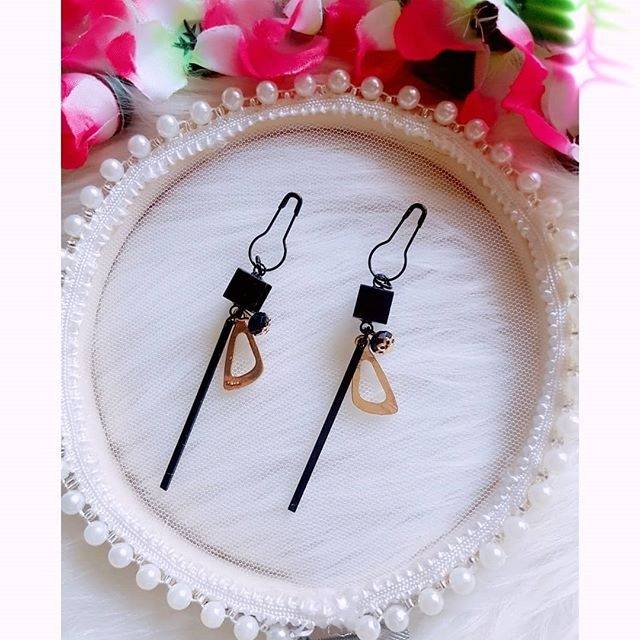 A191 Anting hijab juntai Black