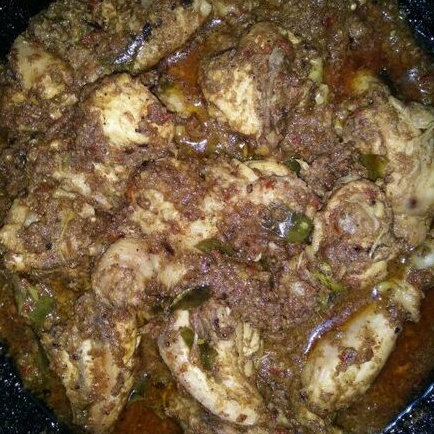 

Ayam rendang/ayam rempah