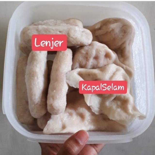 

Pempek Tenggiri Frozen vacuum (selam,lenjer,bulat/adaan,kulit)